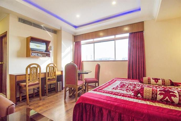 Hotel East Palace