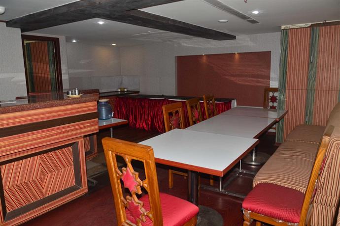 Hotel East Palace