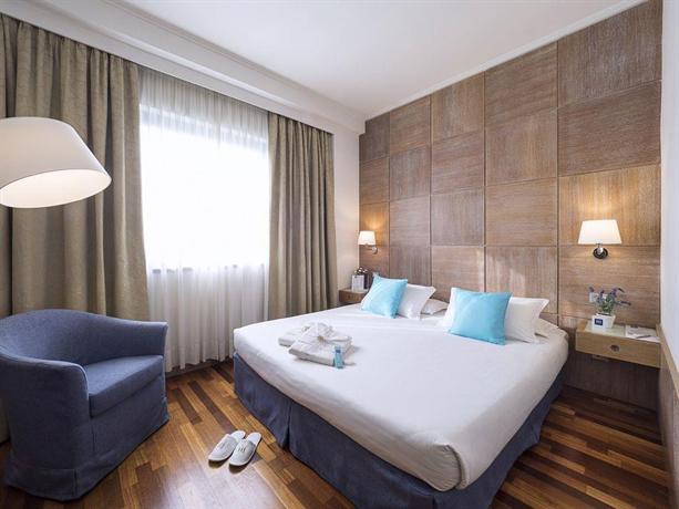 IH Hotels Firenze Business