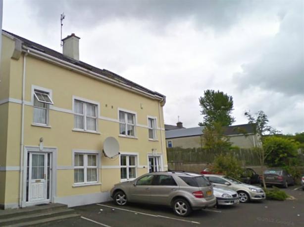 Homestay in Letterkenny near Cathedral of St. Eunan and St. Columba - dream vacation