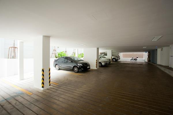 Voque Condominium Sukhumvit 16