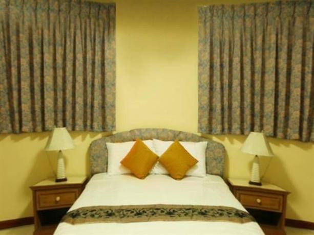 Omni Suites Aparts-Hotel