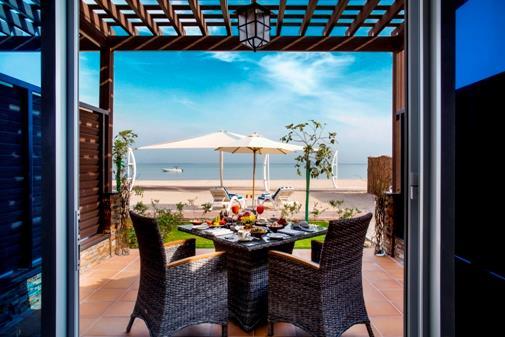 Danat Jebel Dhanna Resort