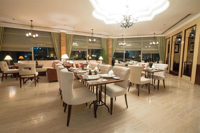 Danat Jebel Dhanna Resort