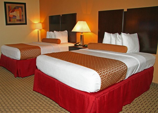Best Western PLUS Universal Inn