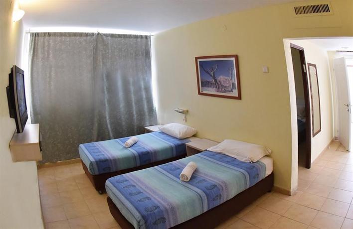 Eilot Kibbutz Country Lodging