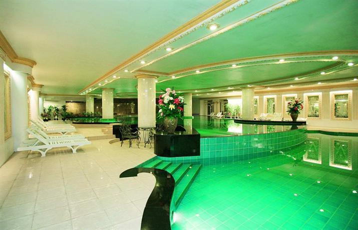 Adriatic Palace Bangkok