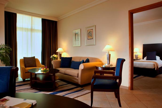 Beach Rotana - All Suites