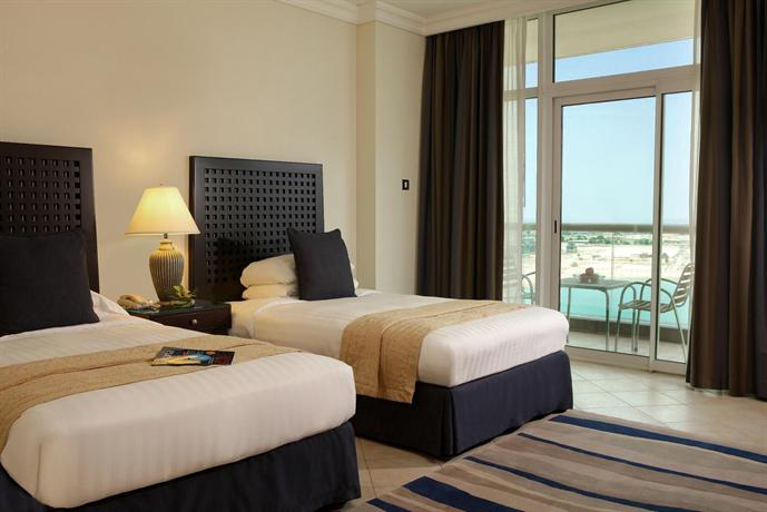 Beach Rotana - All Suites