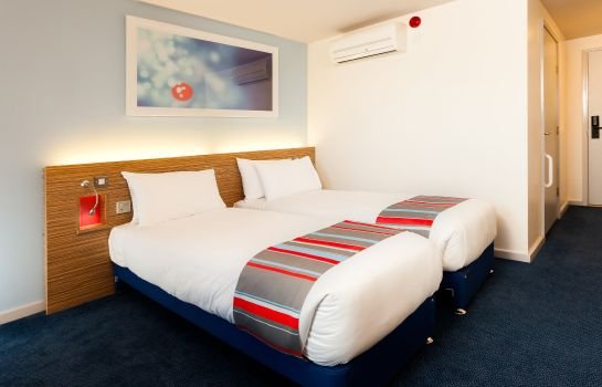 Travelodge London Excel Hotel
