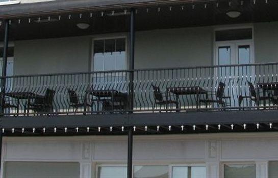 Walter Raleigh Hotel