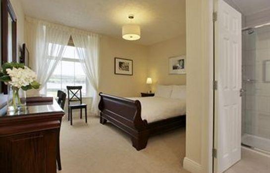 Walter Raleigh Hotel