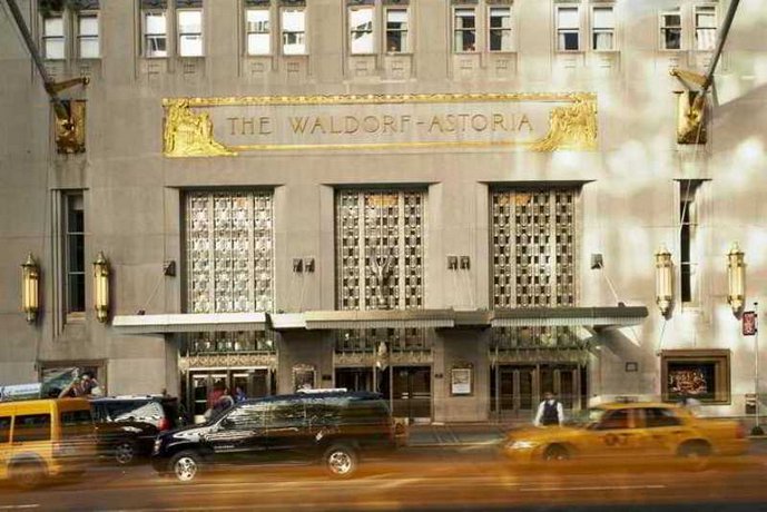 The Waldorf Astoria front off house