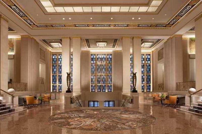 front desk at the Waldorf Astoria
