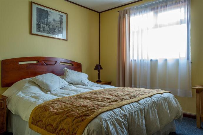 hostal alcazar puerto natales