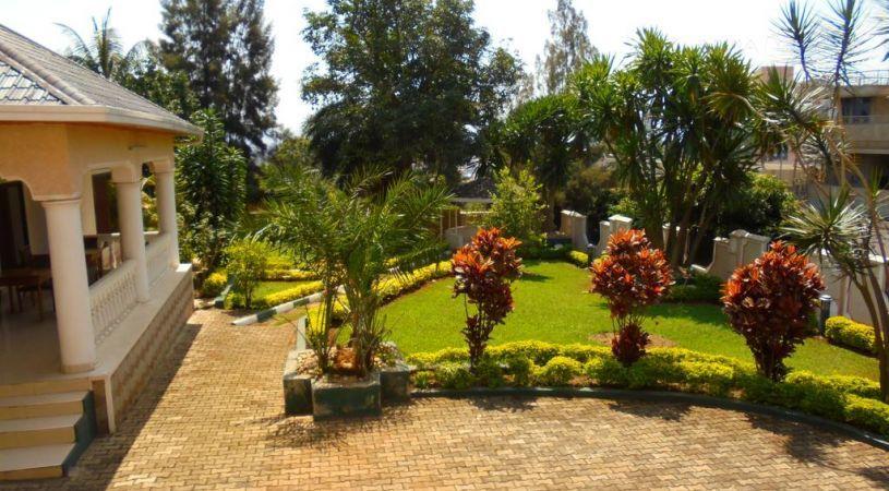 Iris Guest House
