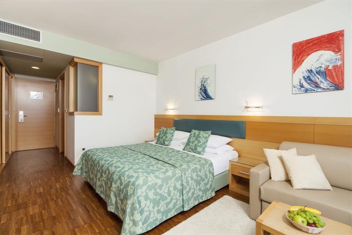Bluesun Hotel Elaphusa