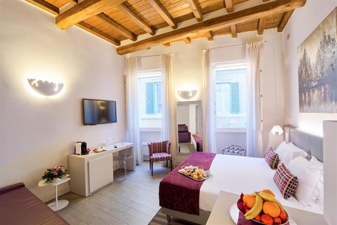 Trevi Palace Luxury Inn