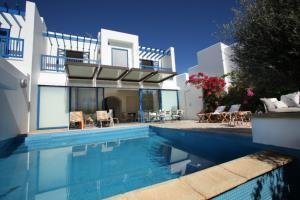 3 Br Villa Naxos - Chg 8926