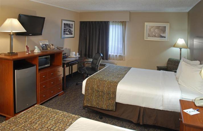 Quality Inn Austintown-Youngstown West