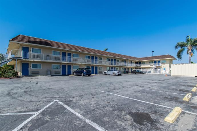 Motel 6 Ontario Airport