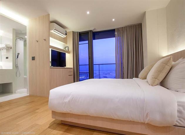 Balcony Seaside Sriracha Hotel & Serviced Apartments