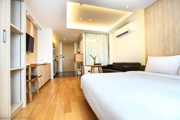 Balcony Seaside Sriracha Hotel & Serviced Apartments