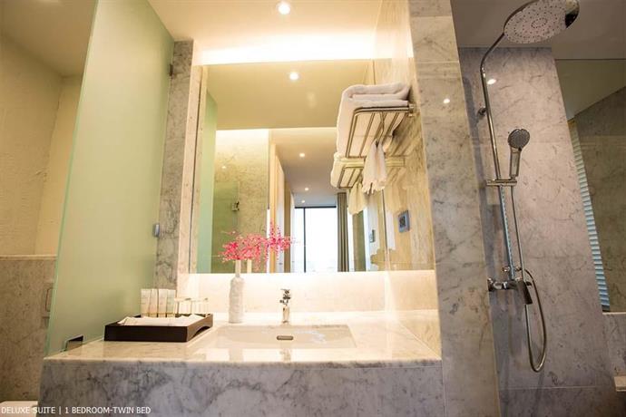 Balcony Seaside Sriracha Hotel & Serviced Apartments
