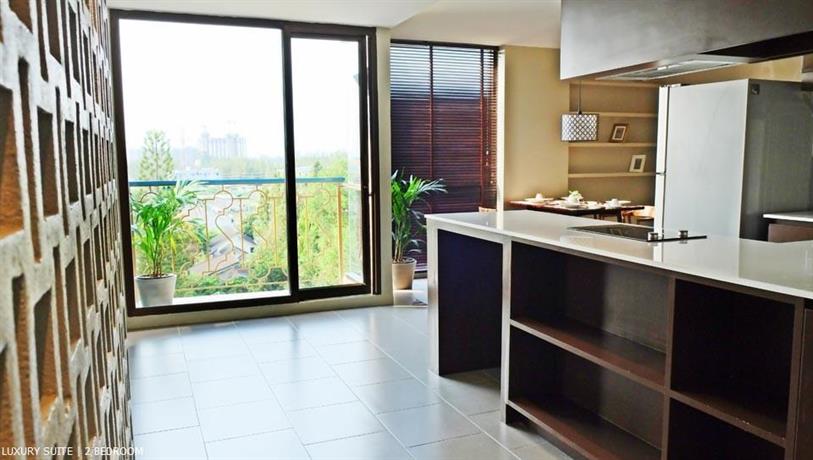 Balcony Courtyard Si Racha Hotel & Serviced Apartments