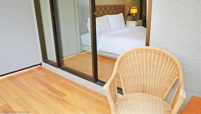 Balcony Courtyard Si Racha Hotel & Serviced Apartments