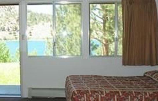 Boulder Lodge