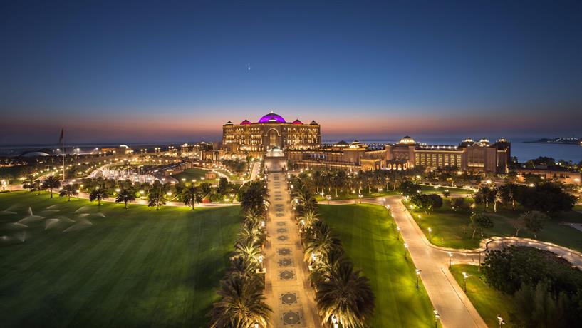 Emirates Palace Hotel Abu Dhabi Images