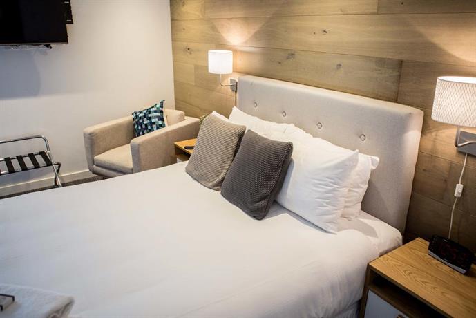 Crown Hotel Surry Hills
