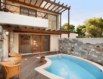 Ramada Loutraki Poseidon Resort