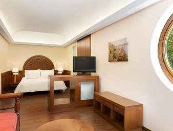 Ramada Loutraki Poseidon Resort