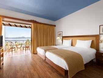 Ramada Loutraki Poseidon Resort