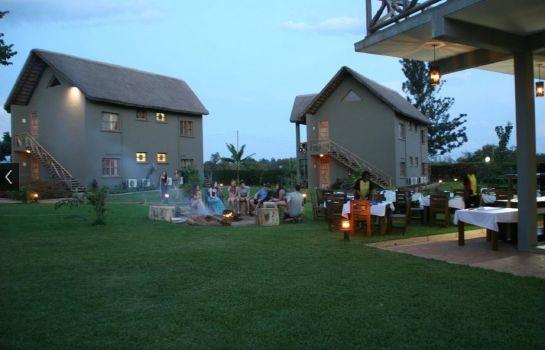 Weru Weru River Lodge 