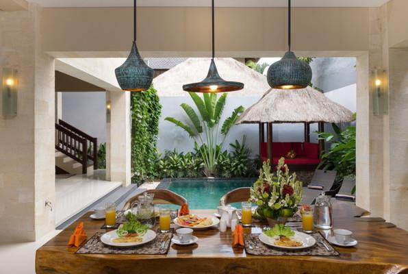 Yang 2 Bedrooms Villa Seminyak