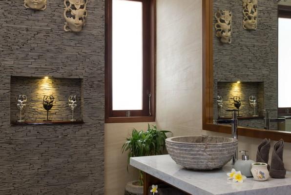 Yang 2 Bedrooms Villa Seminyak