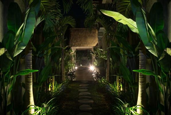 Yang 2 Bedrooms Villa Seminyak