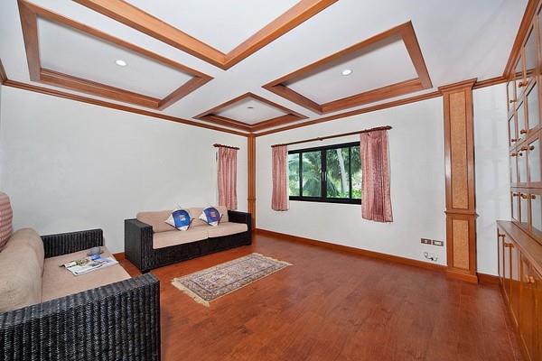 BangTao Tara Villa One