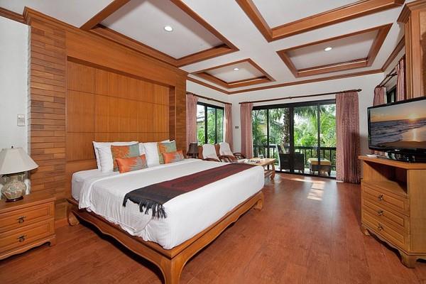 BangTao Tara Villa One