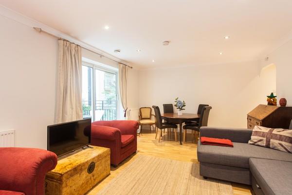 Superior 2 Bedroom Apt St Paul's Wifi