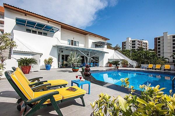 Pratumnak Argyle Villa 8 Bed Pool Villa in Central Pattaya