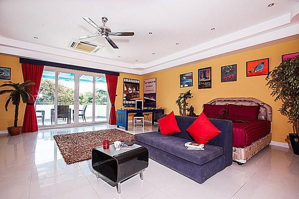 Pratumnak Argyle Villa 8 Bed Pool Villa in Central Pattaya