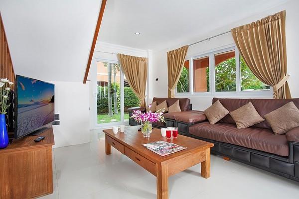 Baan Nomella