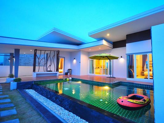 Jira Pool Villa
