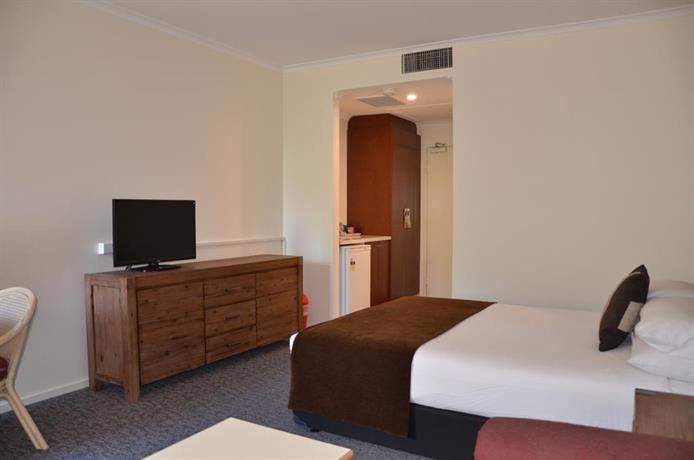 Quality Hotel Manor