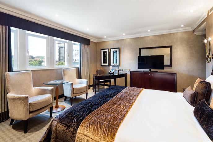 Radisson Blu Edwardian Hampshire Hotel London