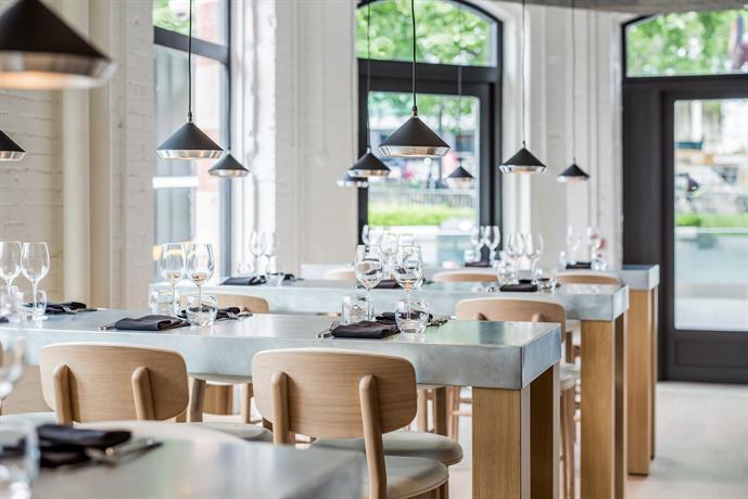 Radisson Blu Edwardian Hampshire Hotel London